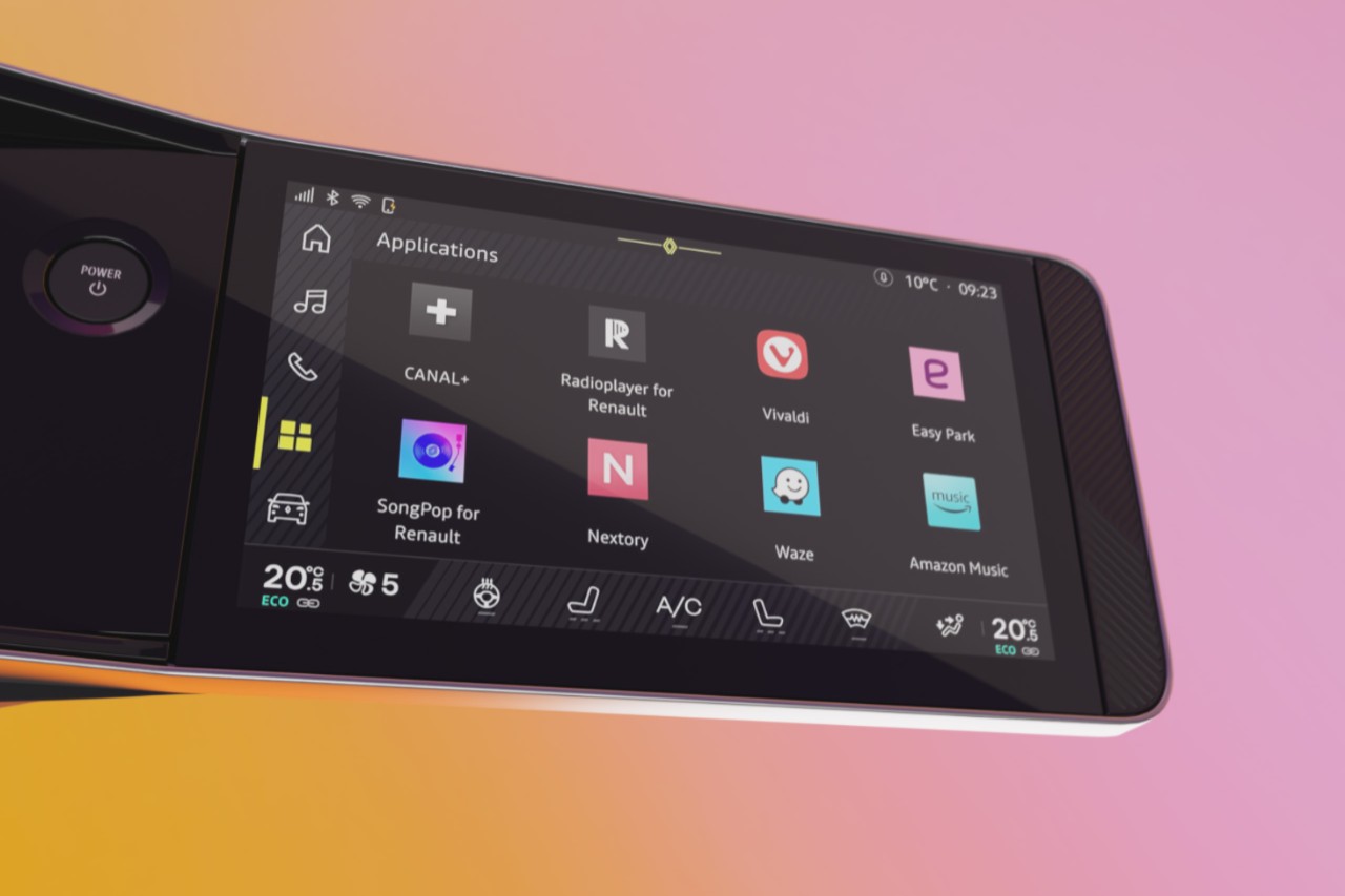 wireless smartphone replication compatible with Apple CarPlay and Android Auto
